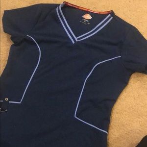 Dickies scrub top